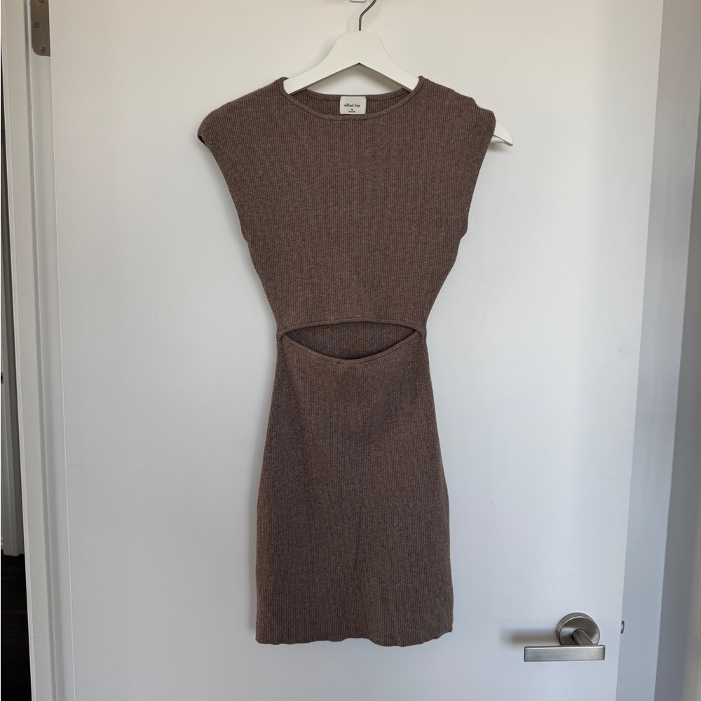 Wilfred free dress